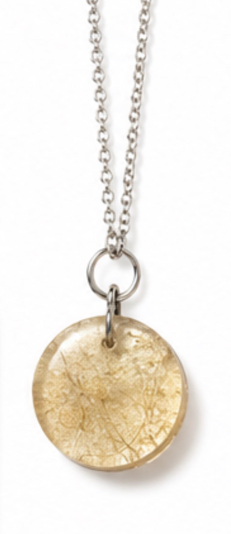 Ivory Dried Flower Circle Pendant Necklace